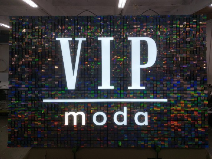 Изготовление рекламных конструкций в Киеве